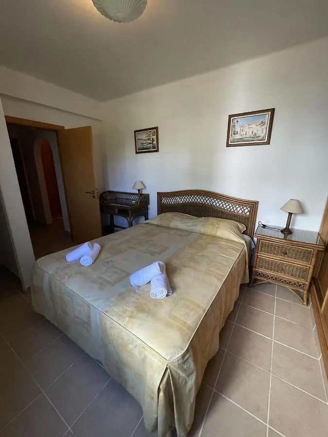 Apartamentos Santa Teresinha Alvor Portogallo