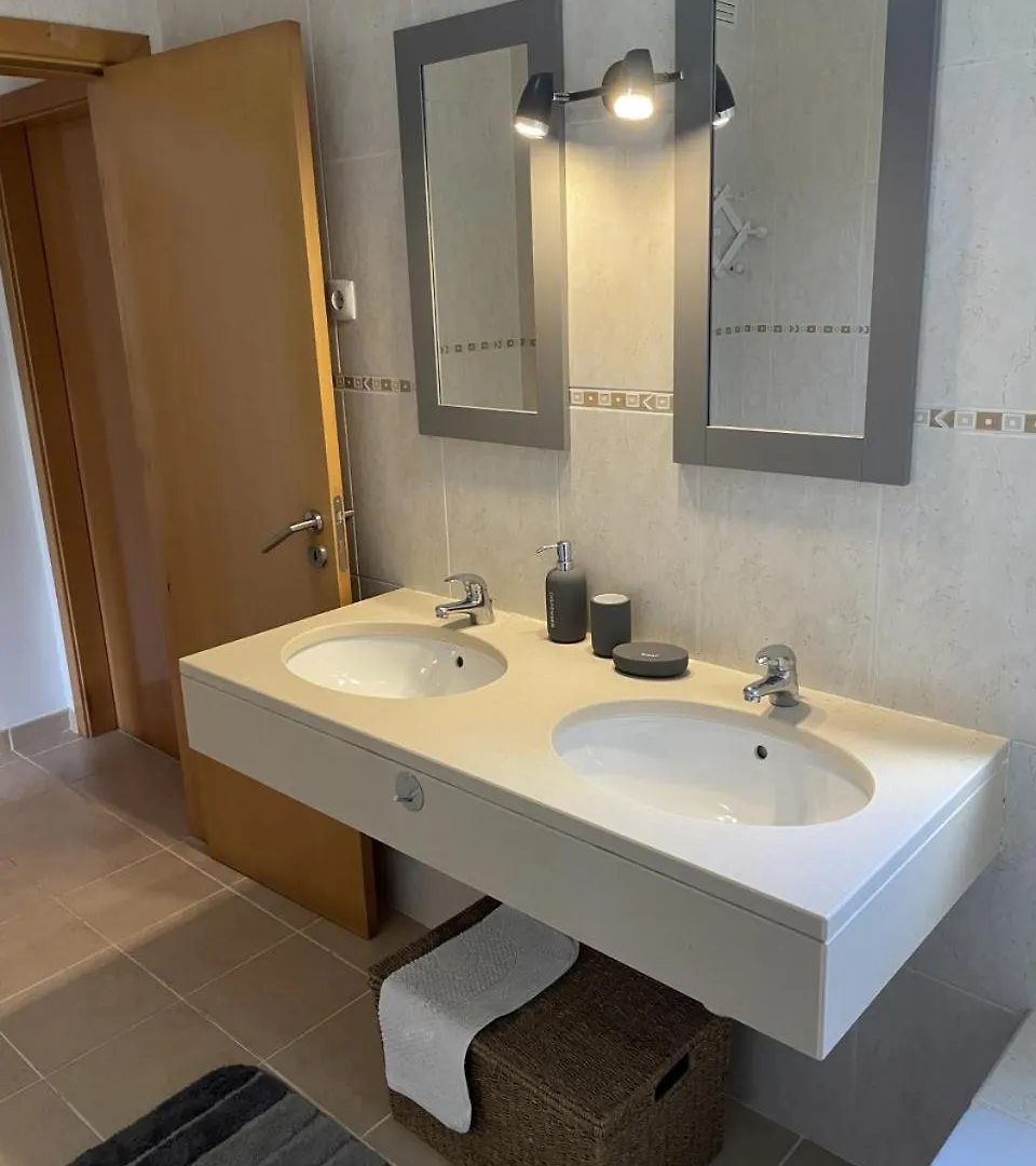 Apartamentos Santa Teresinha Alvor
