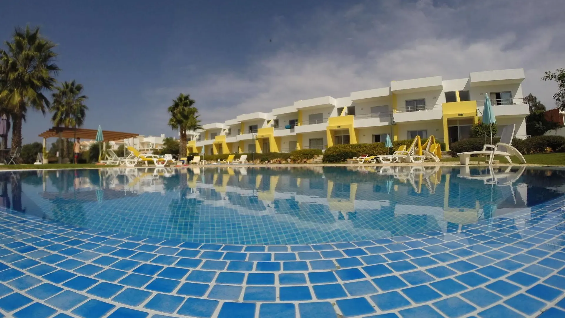 Apartamentos Santa Teresinha Alvor Portogallo