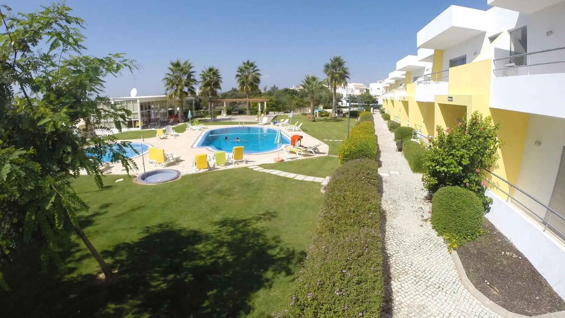 Apartamentos Santa Teresinha Alvor Portogallo