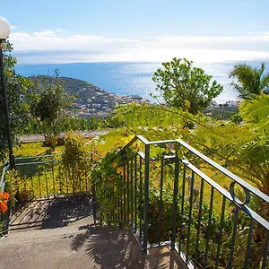 https://vila-afonso-estreito-de-camara-de-lobos.madeira-islandshotels.com
